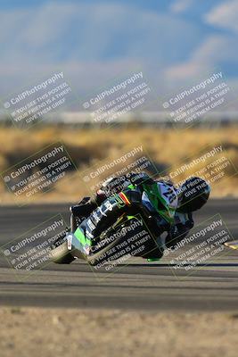media/Dec-07-2024-CVMA (Sat) [[21c5f1ef85]]/Race 14-Femmewalla-Femmewalla UL/